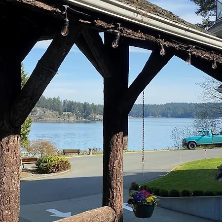 The Latch Inn Sidney Exterior photo